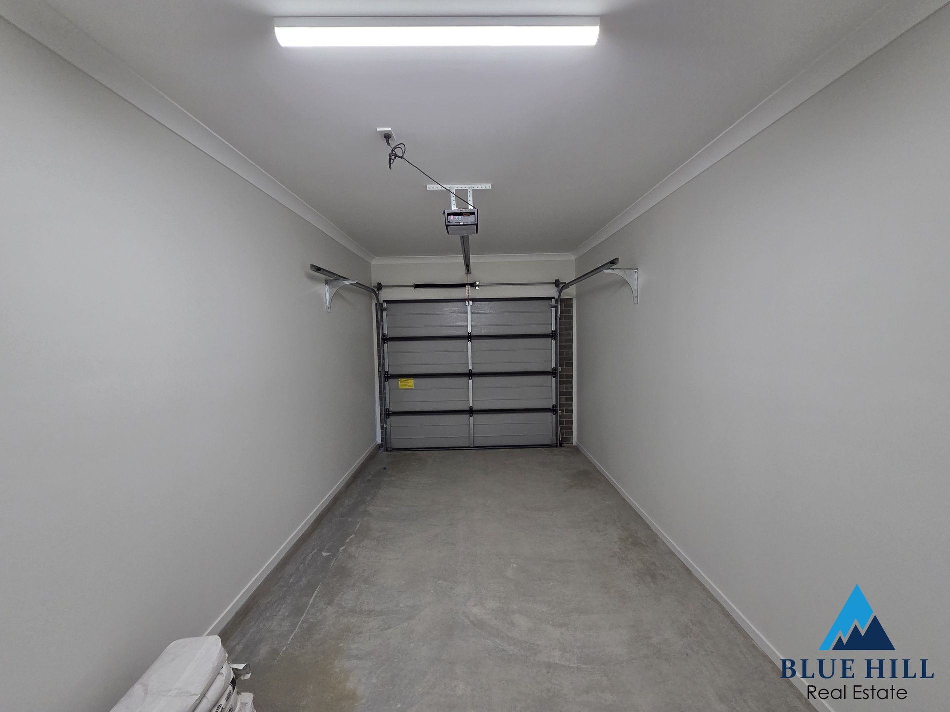 2 / 9 Millhouse Close, Farley