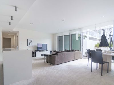 404 / 2 Bovell Lane, Claremont