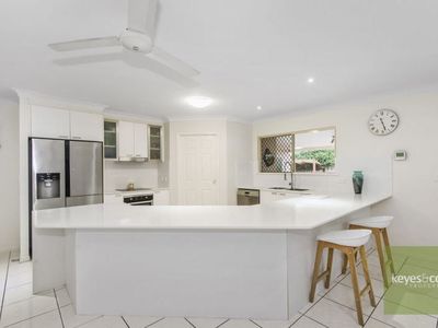 14 Tambo Court, Mount Louisa