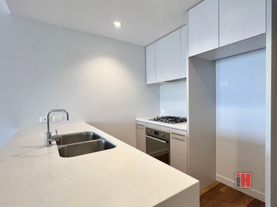 1025 / 18 Albert Street, Footscray