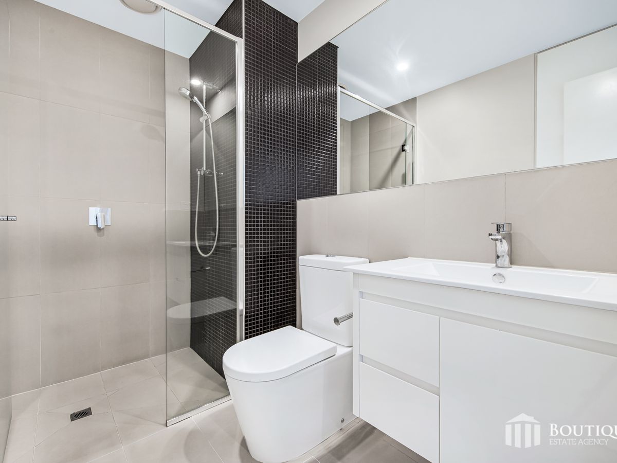 A410 / 400 Burwood Highway, Wantirna South