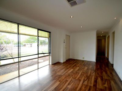 64 Hamilton Street, Cannington