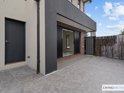 79 Debonair Parade, Craigieburn