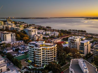 71 / 34 Mill Point Road, South Perth