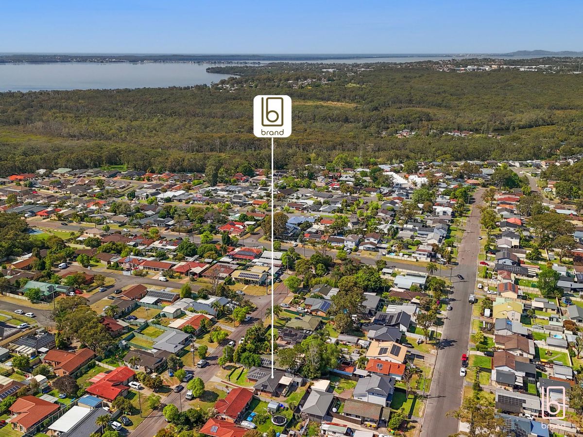 16 White Swan Avenue, Blue Haven