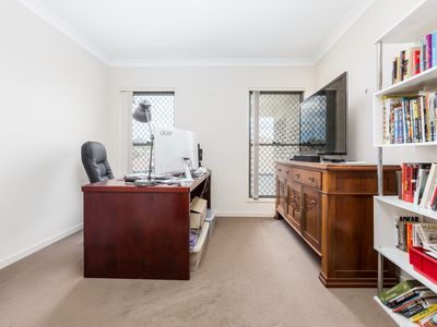 5 Kate Court, Chuwar