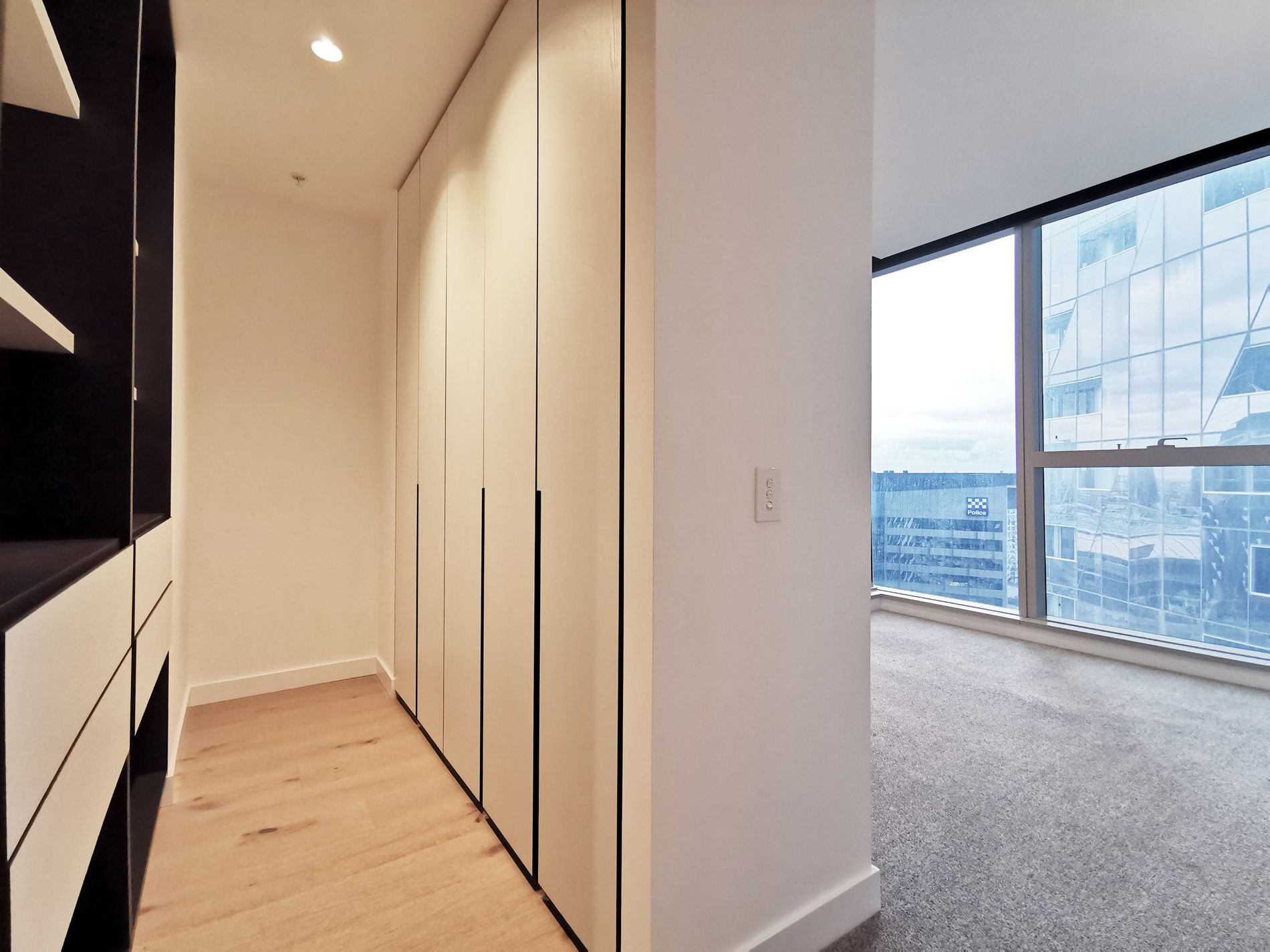 1903 / 260 Spencer Street, Melbourne