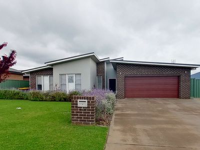 19 Augusta Avenue, Dubbo