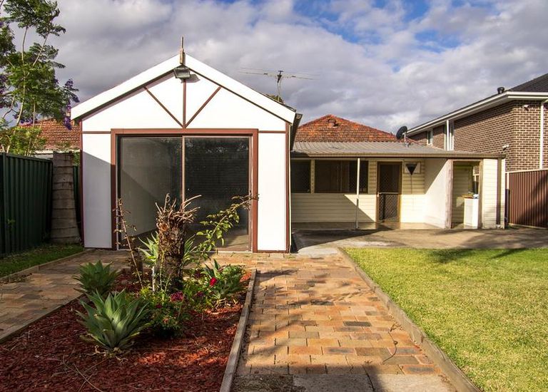 26 Pyramid Avenue, Padstow