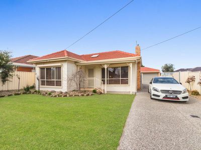 1 / 2 Lester Avenue, St Albans