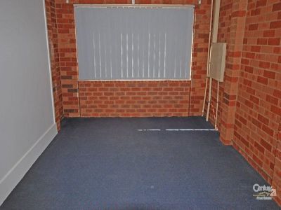 34 Meadowbank Drive, Dubbo
