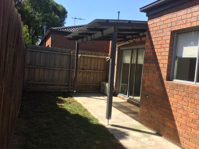 1 / 7 Georgia Crescent, Werribee