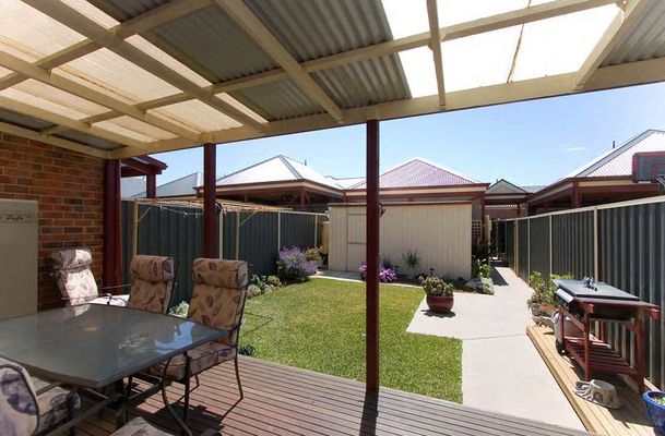7 Meadowbank Lane, Craigieburn