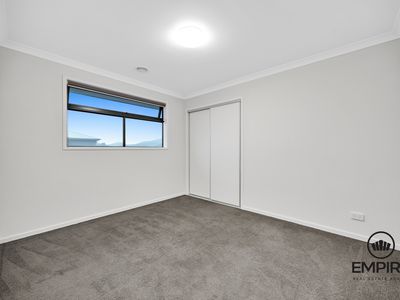 36 Treehouse Avenue, Clyde