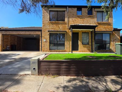 3 Ashburton Avenue, Manor Lakes