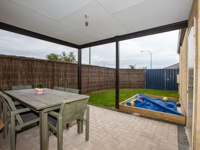 32 Arrowsmith Drive, Dalyellup