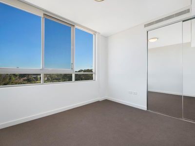 6605 / 1A Morton Street, Parramatta