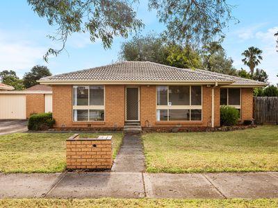 2 / 13 Bowen Street, Cranbourne