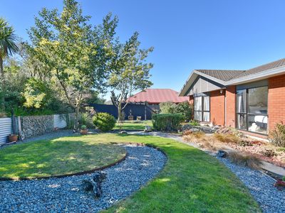 7 Heriott Close, Burwood