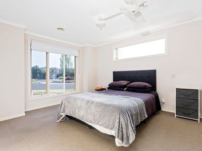 13 Waterways Boulevard, Williams Landing