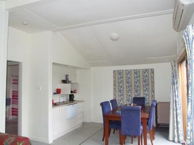 41 Freeburgh Avenue, Mount Beauty