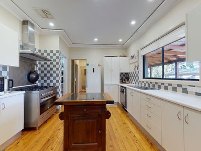 21 Laughton Street, Dubbo