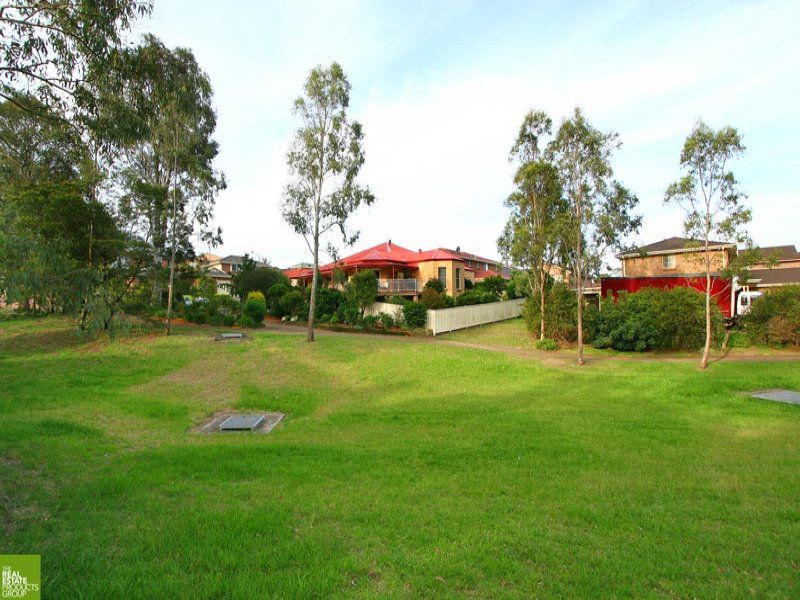 9 Rosella Grove, Farmborough Heights