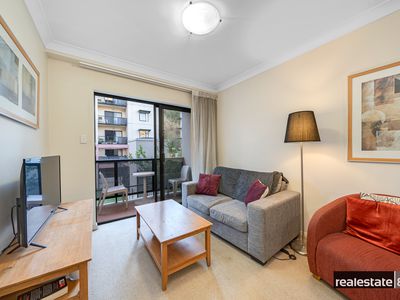 102 / 126 Mounts Bay Road, Perth