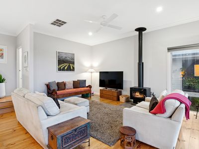 17 Stacey Drive, Carrickalinga