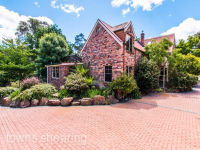 15 Travellers Drive, Travellers Rest