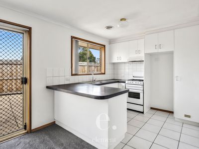 1 / 10 Lowan Avenue, Norlane