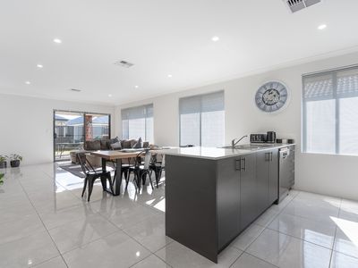 26 Lochern Road, Baldivis