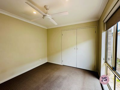7a Bakeri Circuit, Warabrook