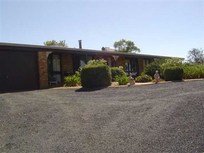 16L Kurrajong Drive, Dubbo