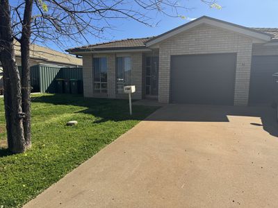 3 / 80 Close Street, Parkes