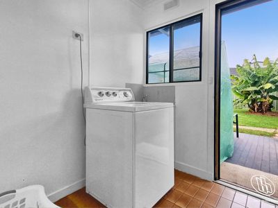 22 Goolara Avenue, Dalmeny