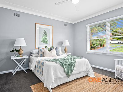 24 MAILER AVENUE, Wollongong