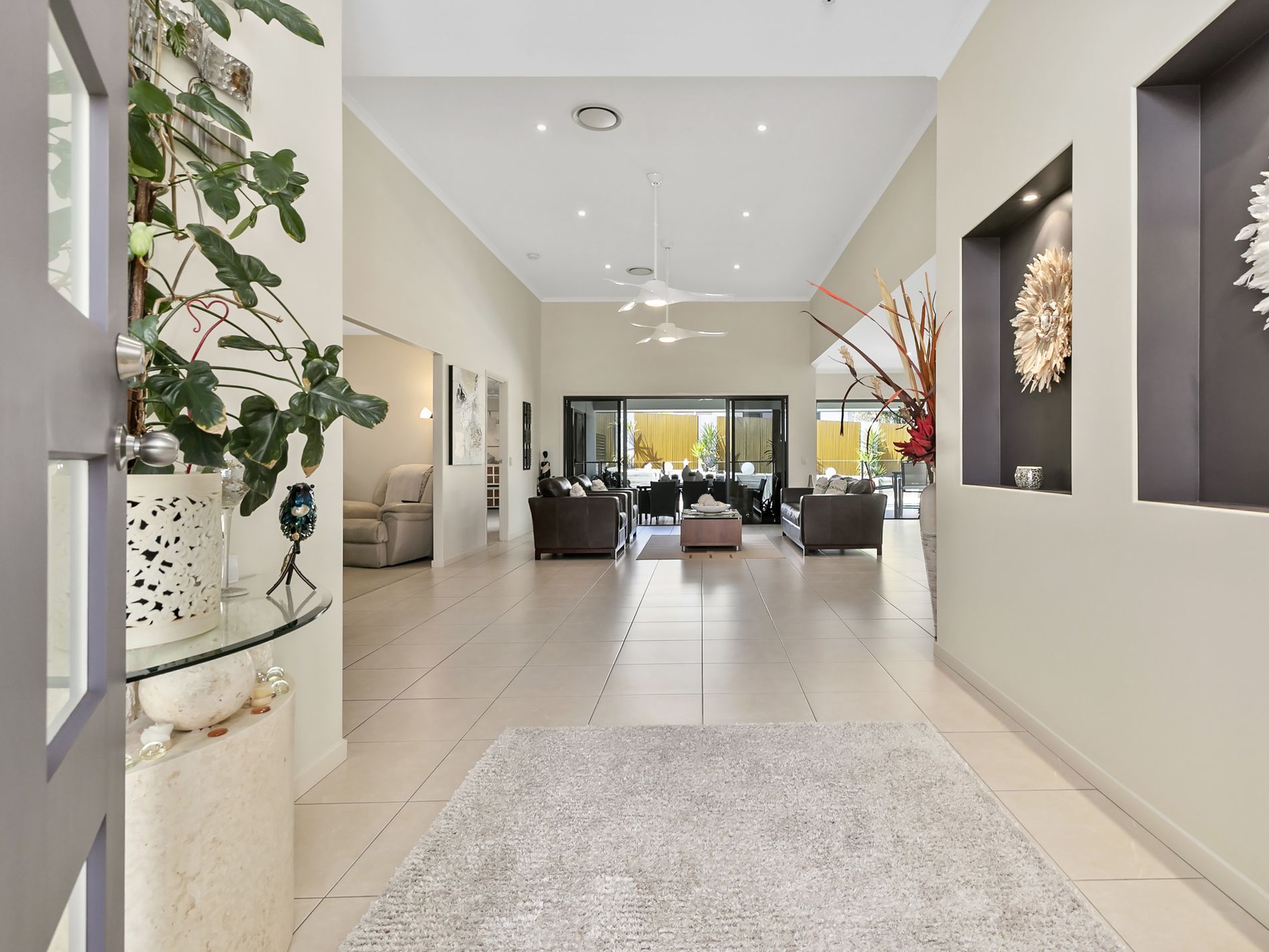 10 Maddens Crescent, Peregian Springs