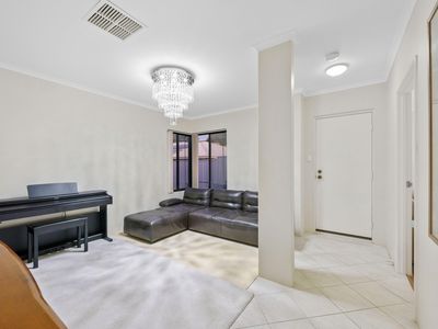 15B Horrocks Road, Booragoon