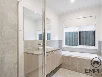 124 Yeungroon Blvd, Clyde North