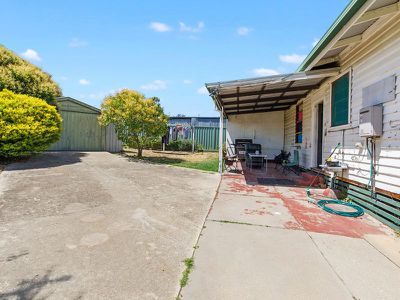 27 Perrin St, Seymour