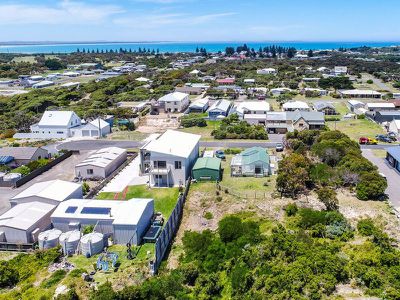 6 Mabel Street, Beachport