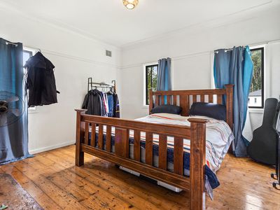 6 Lockwood Street, Cringila