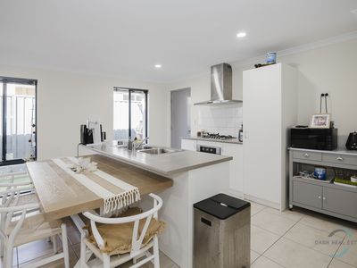 16 Paludosa Link, Banksia Grove
