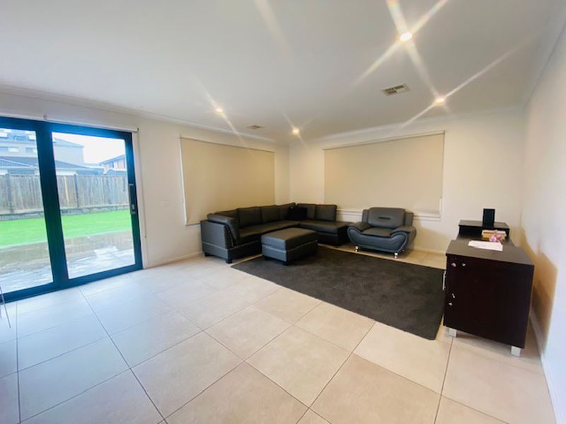 22 Fielding Drive, Truganina