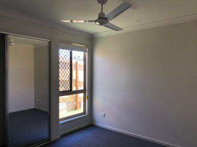 2 / 12 Claireview Street, Logan Reserve