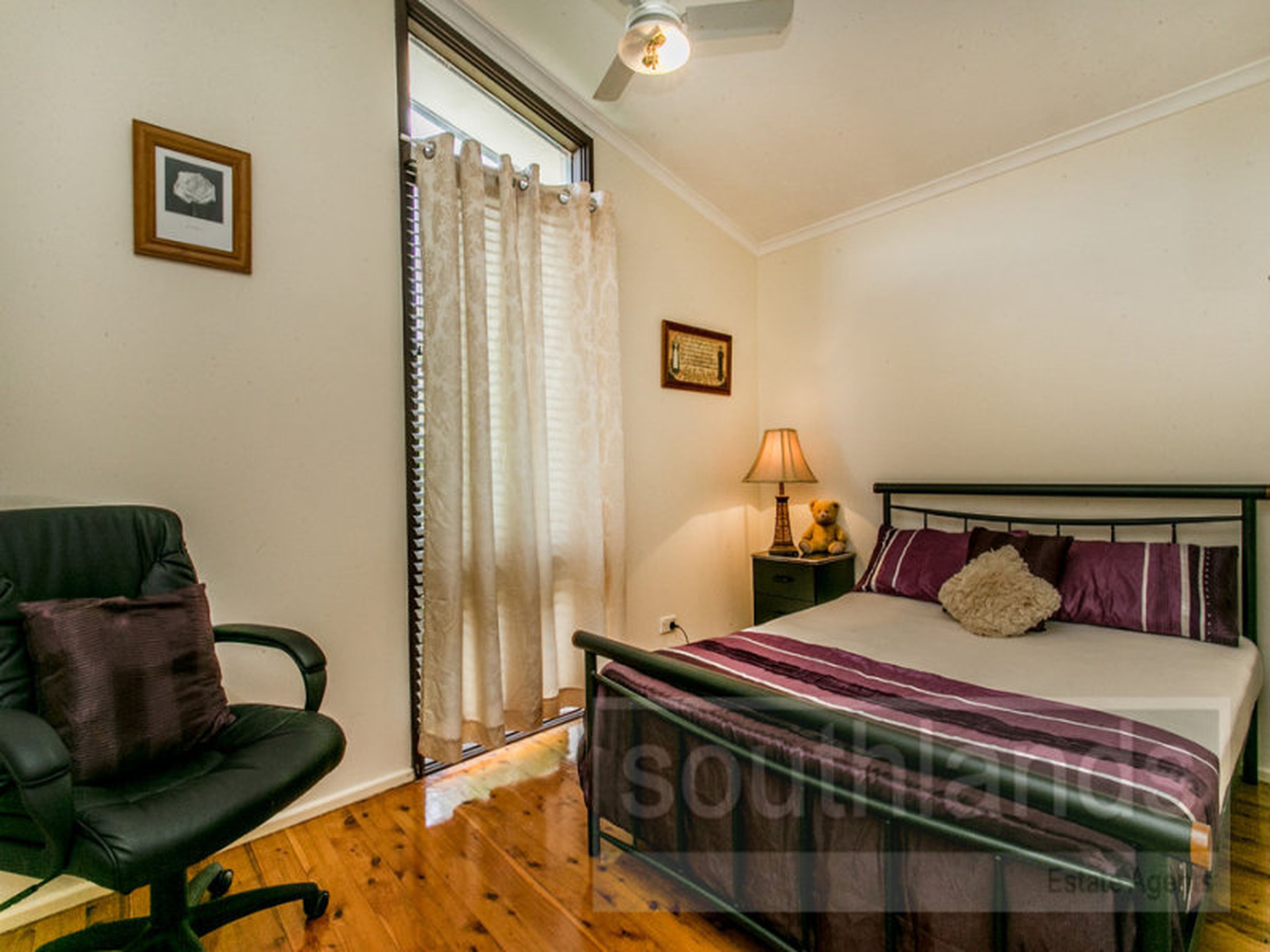 4 Tetbury Close, CAMBRIDGE PARK