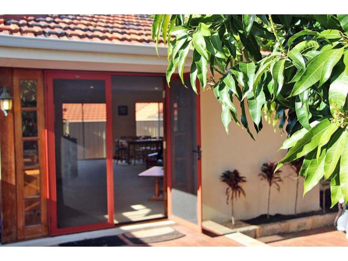 11 Williamson Road, Kardinya, Kardinya - Thumbnail 4