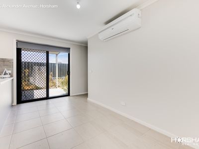 1-10 / 65 Alexander Avenue, Horsham