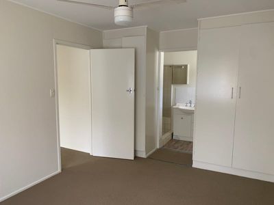 2 / 59 Park Street, Coorparoo